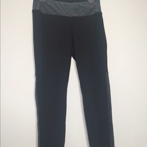 New Balance leggings in Grey/Black Small